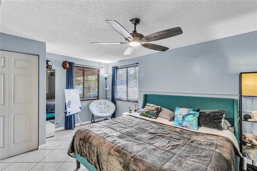 Active With Contract: $345,000 (3 beds, 2 baths, 1280 Square Feet)