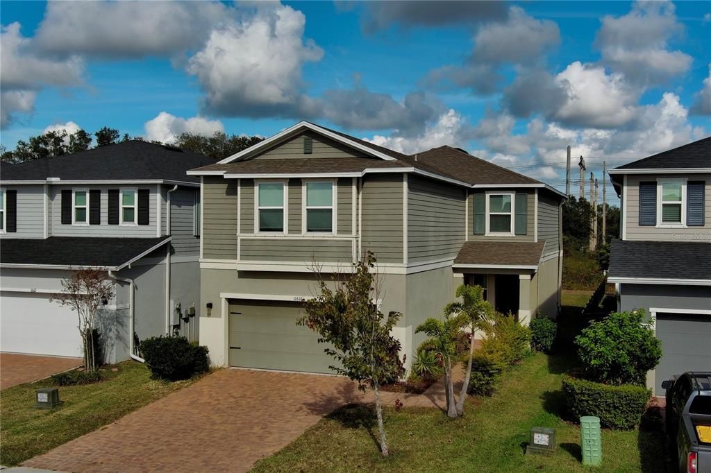 待售: $479,000 (5 贝兹, 3 浴室, 2600 平方英尺)