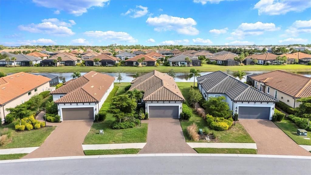 En Venta: $629,900 (2 camas, 2 baños, 1678 Pies cuadrados)