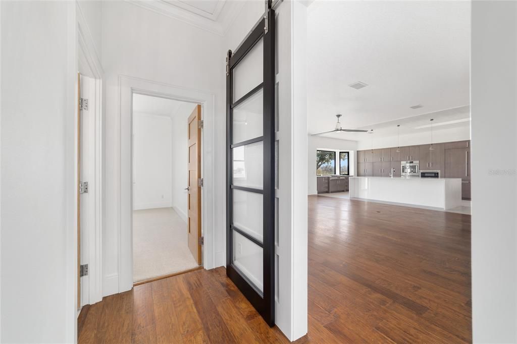 待售: $2,500,000 (3 贝兹, 2 浴室, 3012 平方英尺)