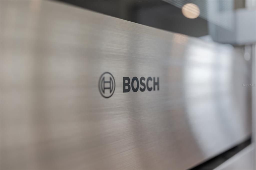 待售: $2,500,000 (3 贝兹, 2 浴室, 3012 平方英尺)