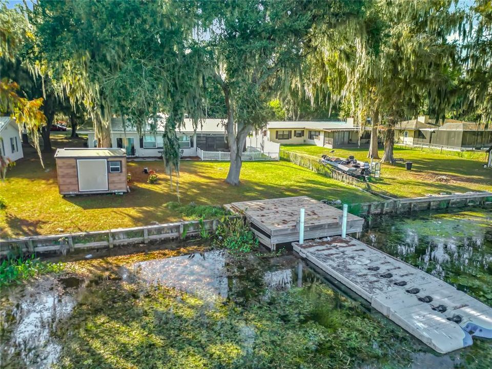 En Venta: $449,000 (4 camas, 2 baños, 1940 Pies cuadrados)