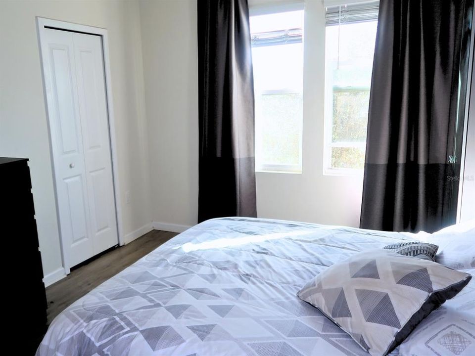 В аренду: $2,200 (3 спален, 2 ванн, 1284 Квадратных фут)