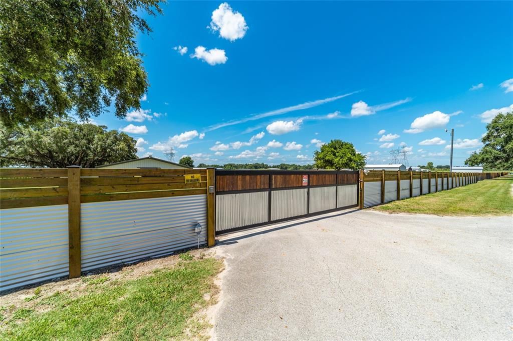 En Venta: $2,844,400 (5 camas, 4 baños, 2654 Pies cuadrados)