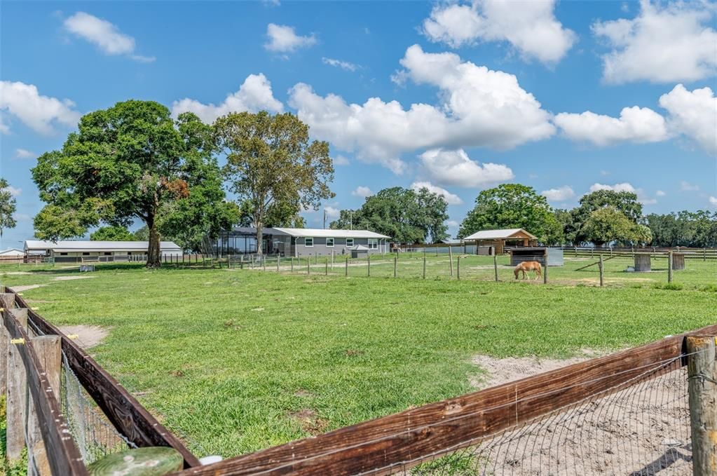 En Venta: $2,844,400 (5 camas, 4 baños, 2654 Pies cuadrados)