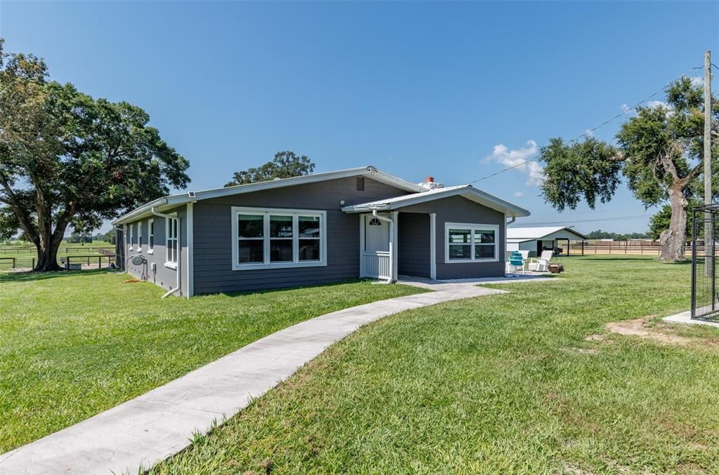 En Venta: $2,844,400 (5 camas, 4 baños, 2654 Pies cuadrados)