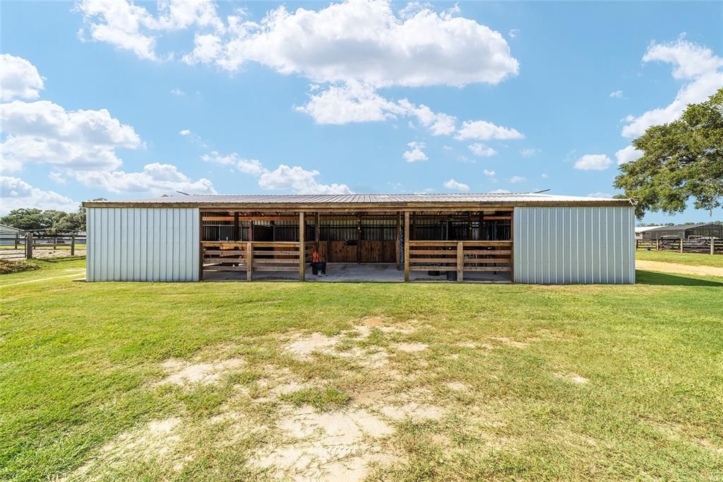 En Venta: $2,844,400 (5 camas, 4 baños, 2654 Pies cuadrados)