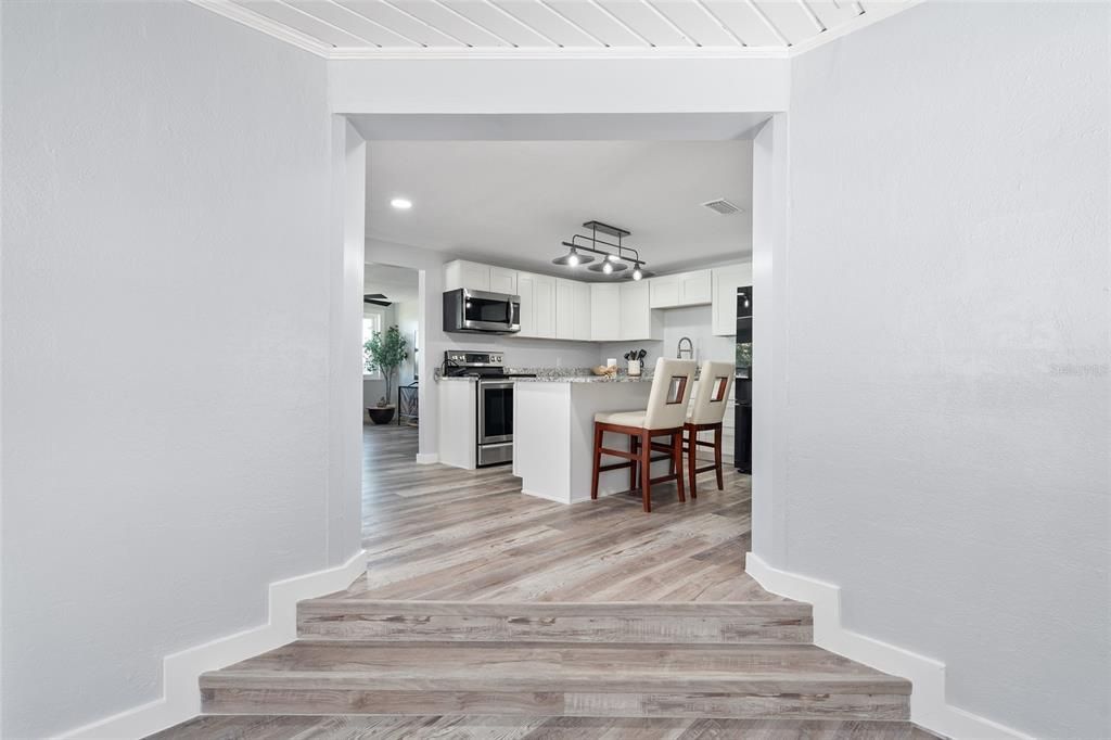 En Venta: $2,844,400 (5 camas, 4 baños, 2654 Pies cuadrados)