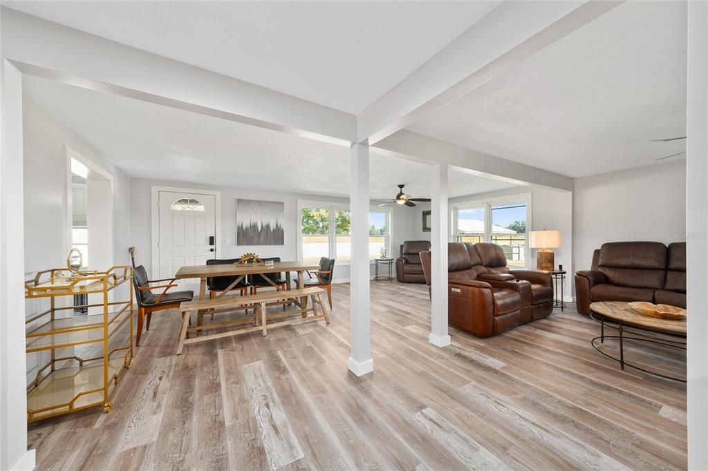 En Venta: $2,844,400 (5 camas, 4 baños, 2654 Pies cuadrados)