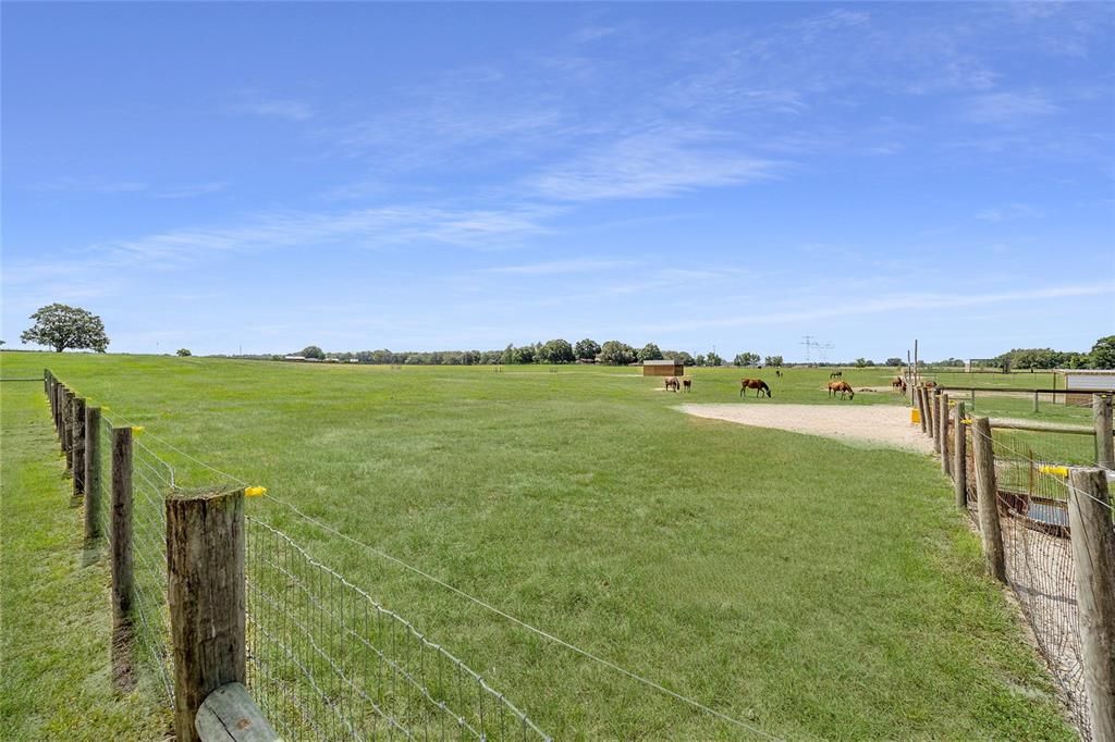 En Venta: $2,844,400 (5 camas, 4 baños, 2654 Pies cuadrados)