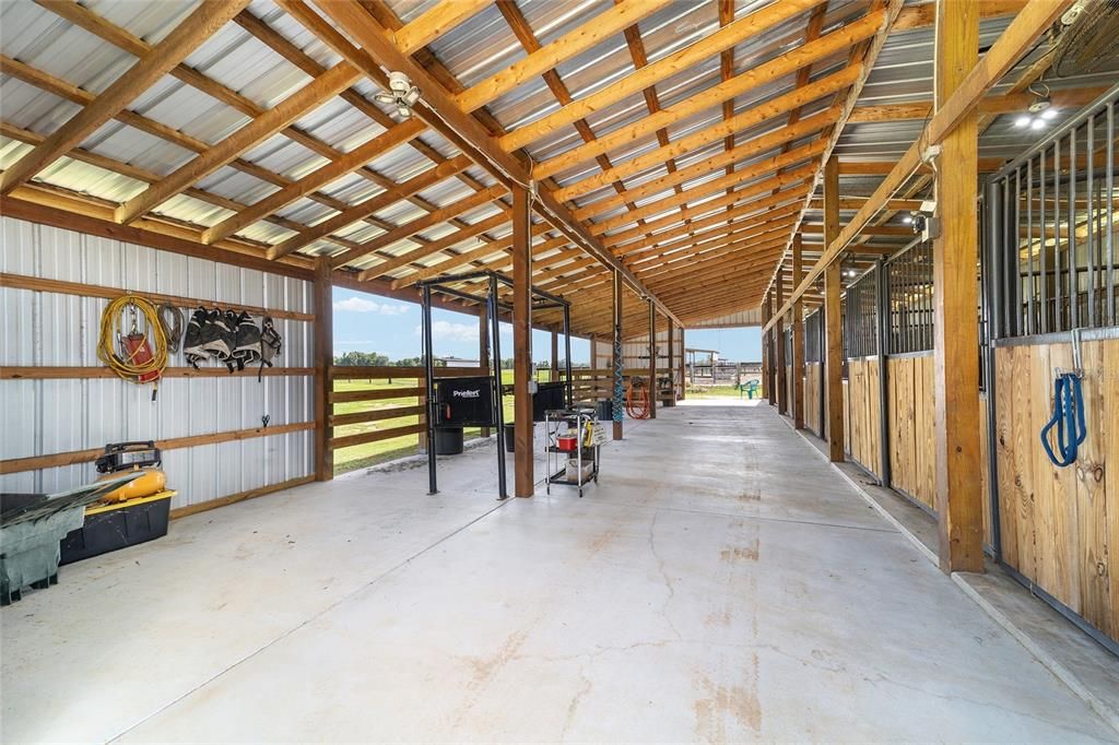 En Venta: $2,844,400 (5 camas, 4 baños, 2654 Pies cuadrados)