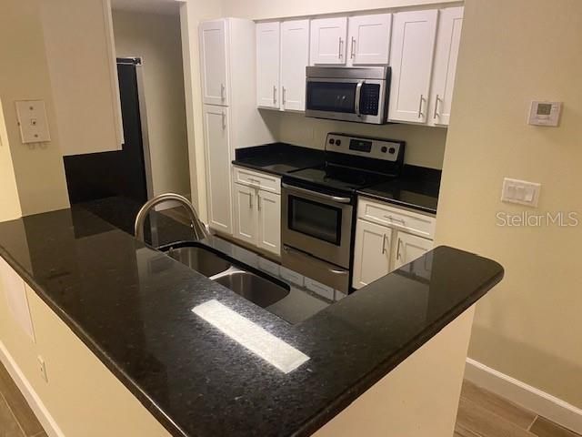 For Rent: $2,495 (2 beds, 2 baths, 1152 Square Feet)