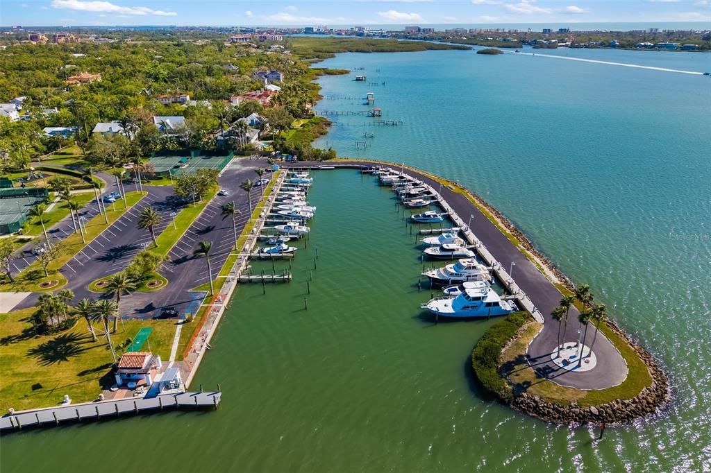 На продажу: $1,895,000 (4 спален, 3 ванн, 3466 Квадратных фут)