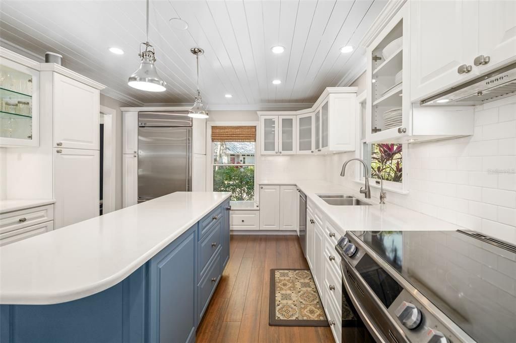 На продажу: $1,895,000 (4 спален, 3 ванн, 3466 Квадратных фут)