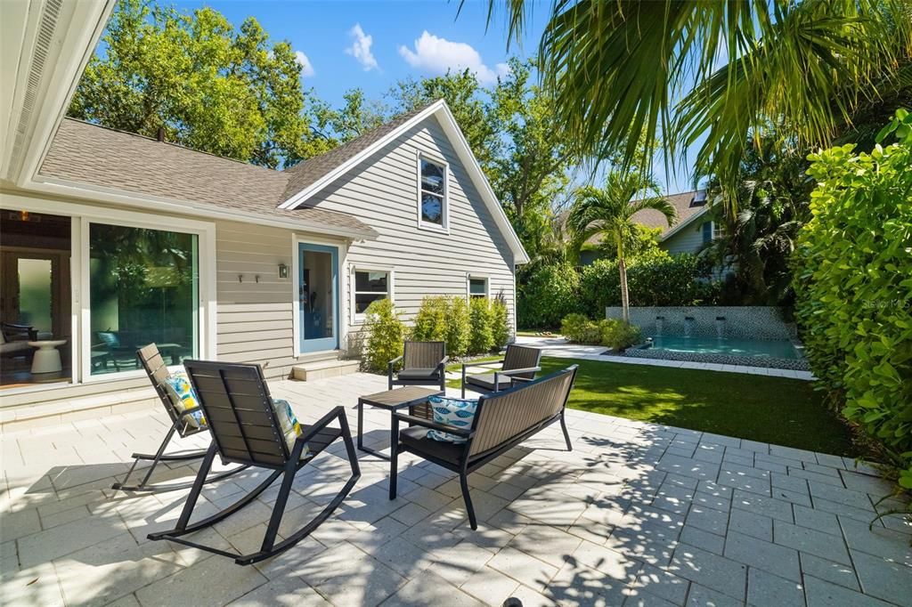 На продажу: $1,895,000 (4 спален, 3 ванн, 3466 Квадратных фут)