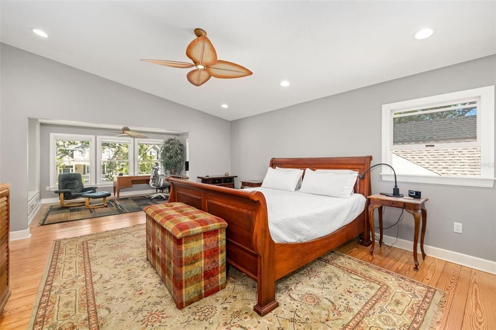 На продажу: $1,895,000 (4 спален, 3 ванн, 3466 Квадратных фут)