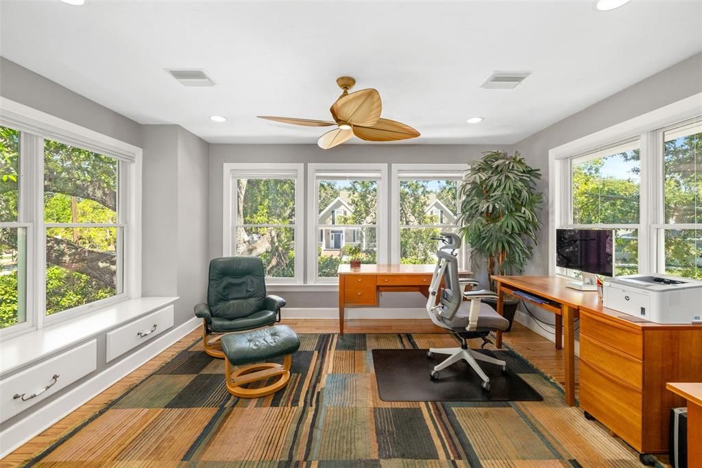 На продажу: $1,895,000 (4 спален, 3 ванн, 3466 Квадратных фут)