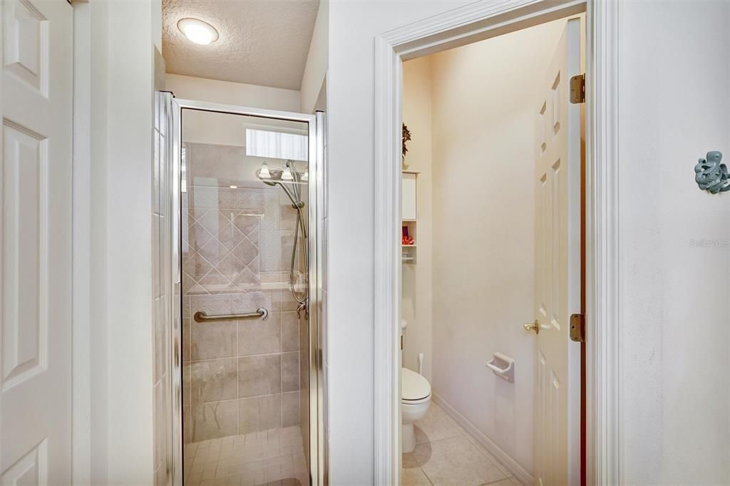 待售: $535,000 (3 贝兹, 2 浴室, 2206 平方英尺)