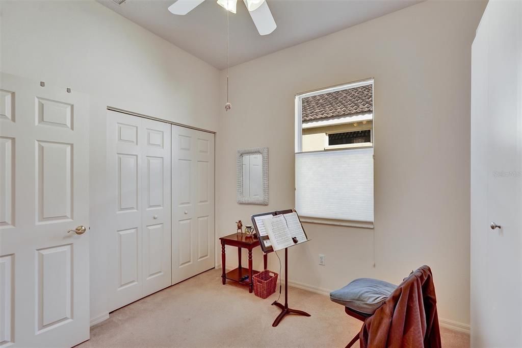 待售: $535,000 (3 贝兹, 2 浴室, 2206 平方英尺)