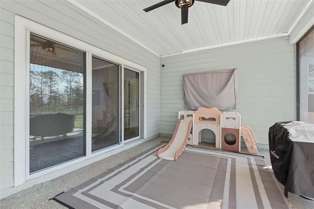 For Sale: $525,000 (4 beds, 3 baths, 2754 Square Feet)