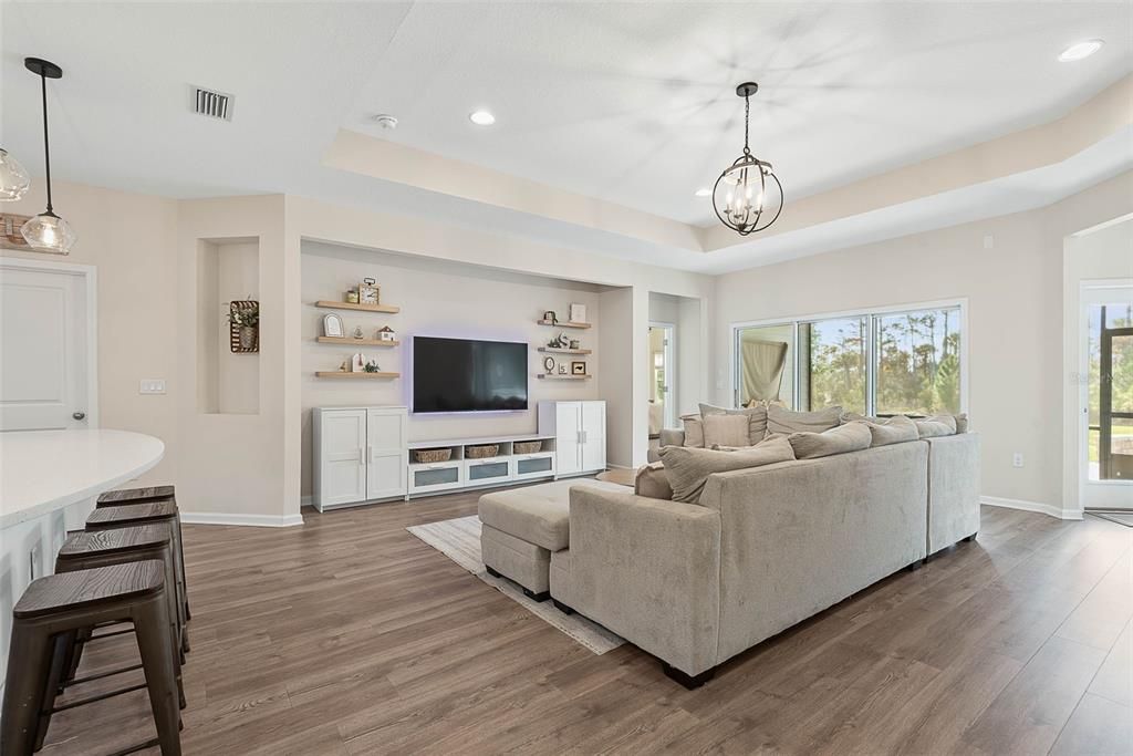 For Sale: $525,000 (4 beds, 3 baths, 2754 Square Feet)