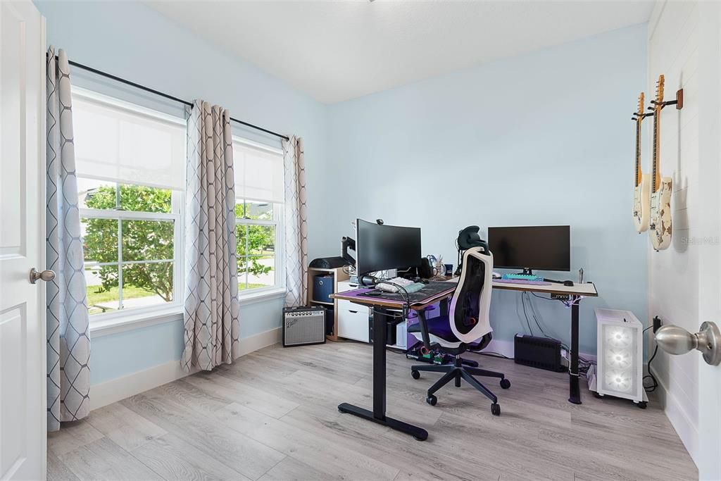 For Sale: $525,000 (4 beds, 3 baths, 2754 Square Feet)