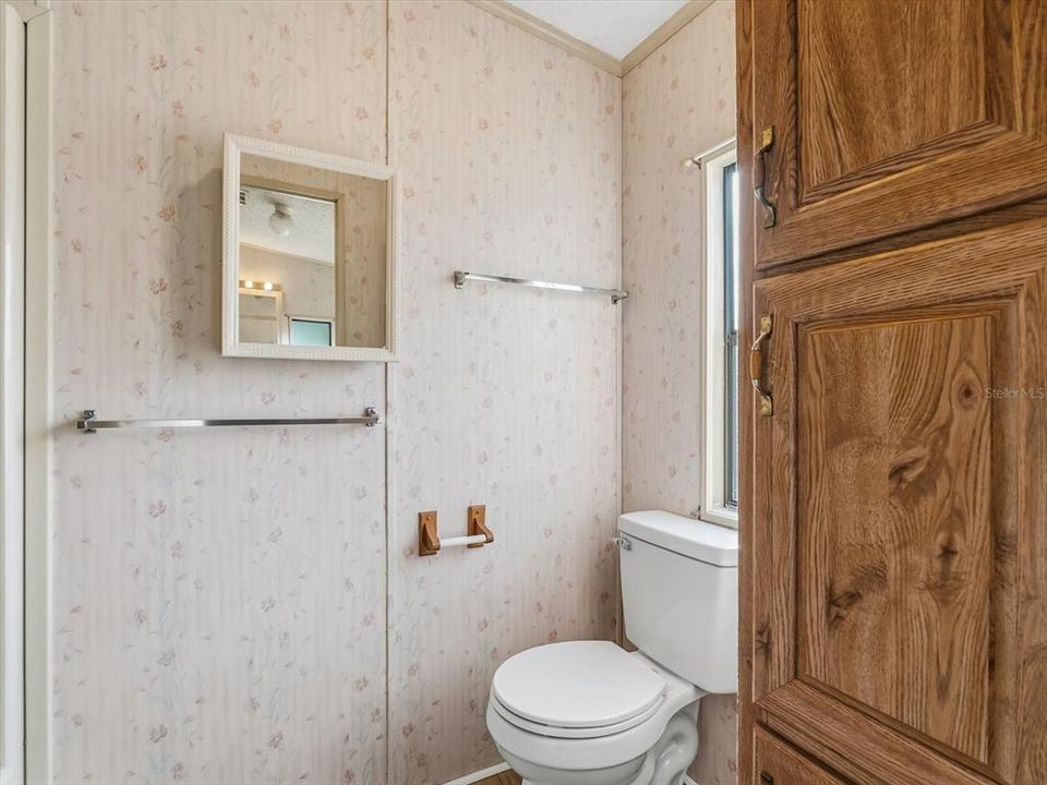 待售: $254,000 (3 贝兹, 2 浴室, 1484 平方英尺)