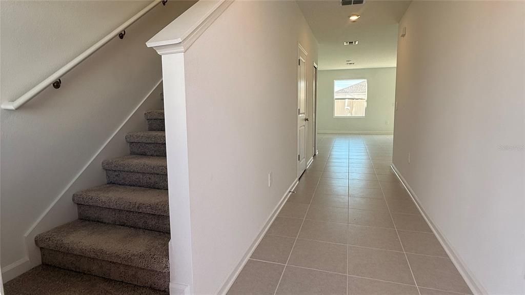 En Renta: $2,300 (5 camas, 2 baños, 2112 Pies cuadrados)