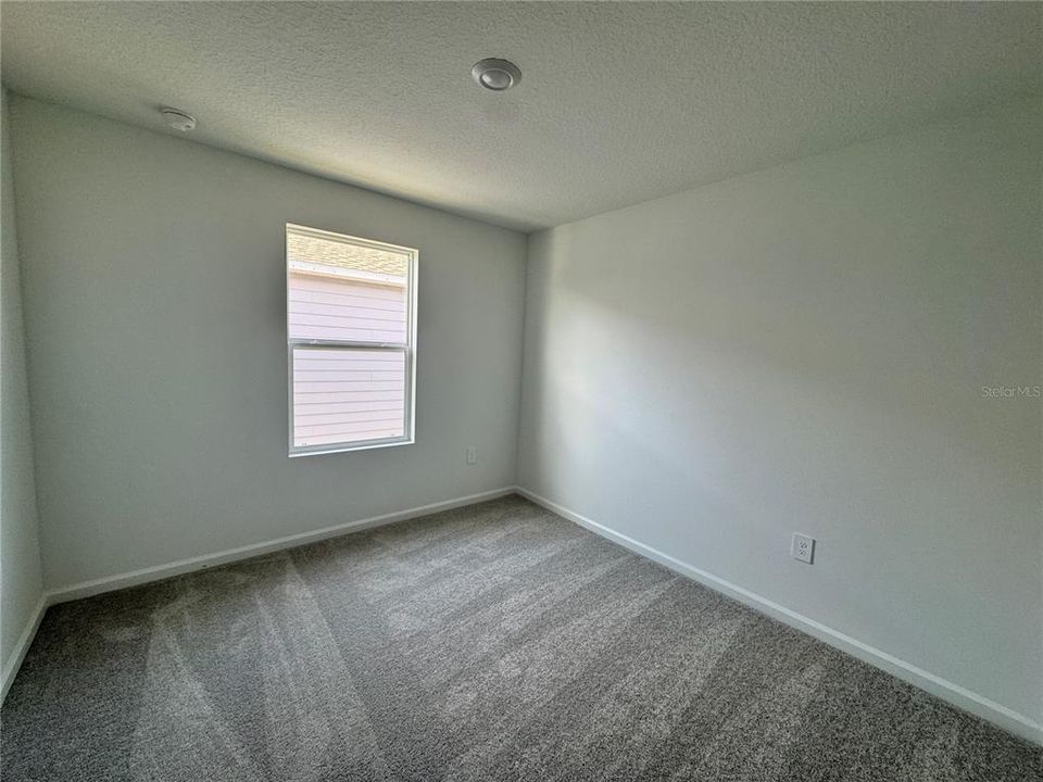 En Renta: $2,300 (5 camas, 2 baños, 2112 Pies cuadrados)