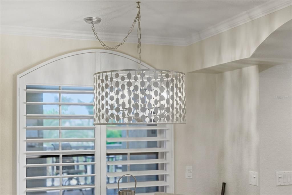 En Venta: $989,000 (2 camas, 2 baños, 1655 Pies cuadrados)