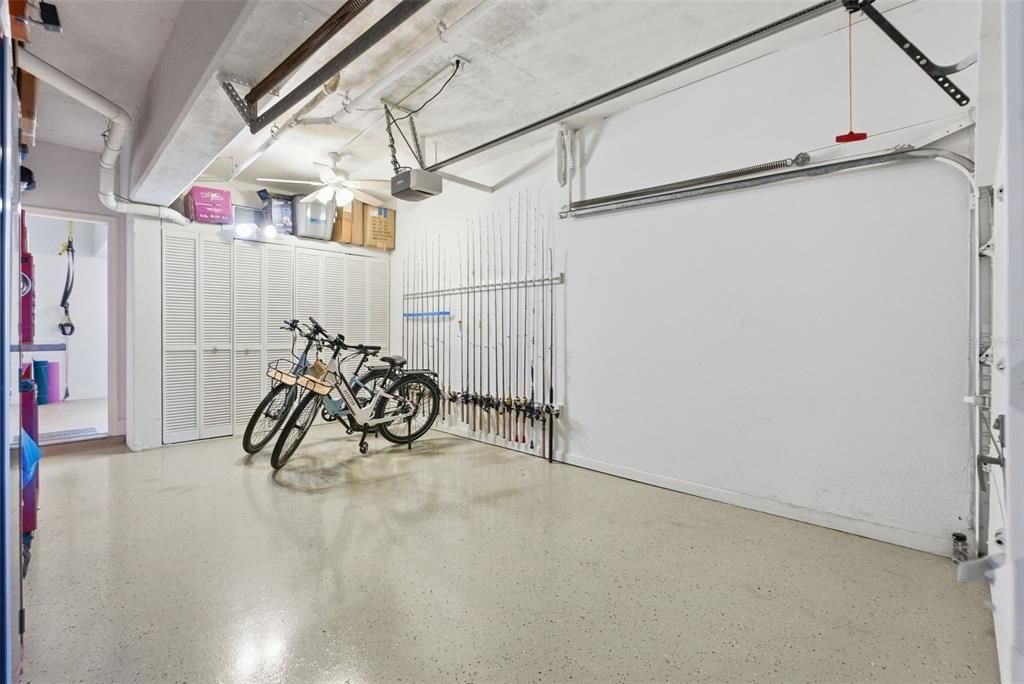 En Venta: $989,000 (2 camas, 2 baños, 1655 Pies cuadrados)