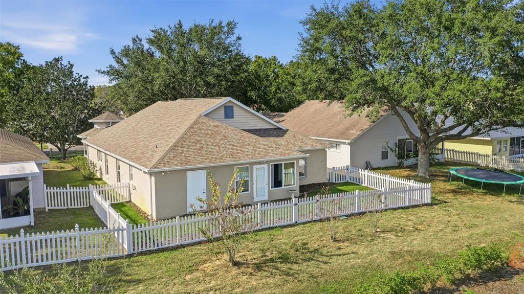 For Sale: $339,000 (4 beds, 2 baths, 2090 Square Feet)