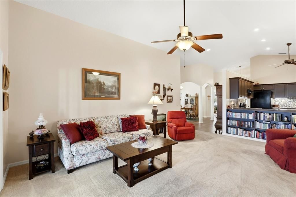 For Sale: $339,000 (4 beds, 2 baths, 2090 Square Feet)