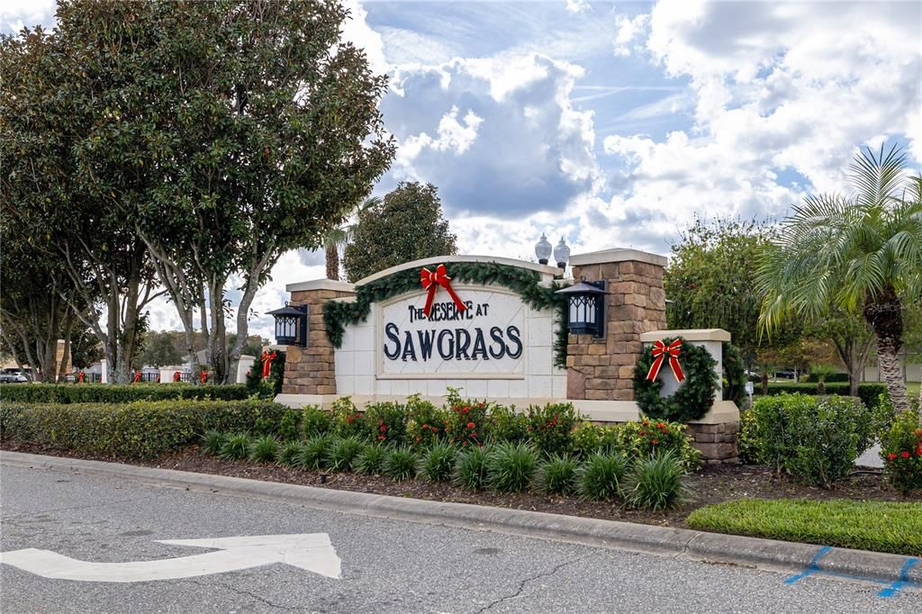 For Sale: $505,000 (4 beds, 2 baths, 1833 Square Feet)