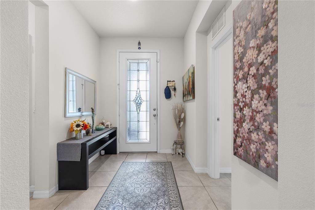 For Sale: $505,000 (4 beds, 2 baths, 1833 Square Feet)