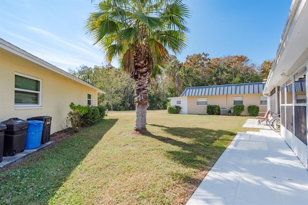 For Sale: $125,000 (2 beds, 2 baths, 984 Square Feet)