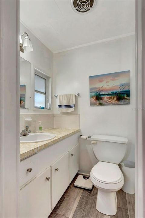 For Sale: $265,000 (2 beds, 2 baths, 1104 Square Feet)