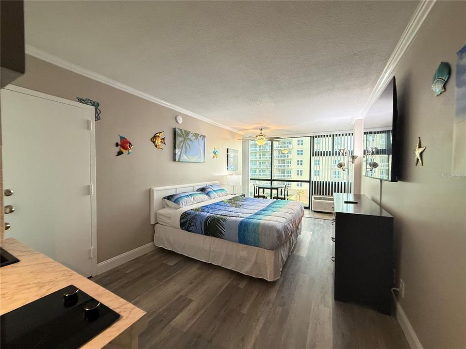 En Venta: $180,000 (2 camas, 2 baños, 793 Pies cuadrados)