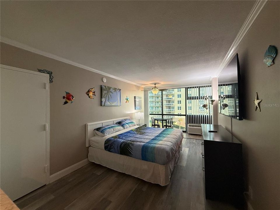 En Venta: $180,000 (2 camas, 2 baños, 793 Pies cuadrados)