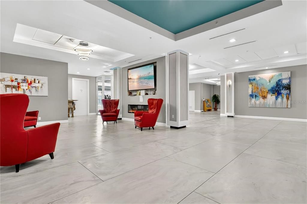 En Venta: $180,000 (2 camas, 2 baños, 793 Pies cuadrados)