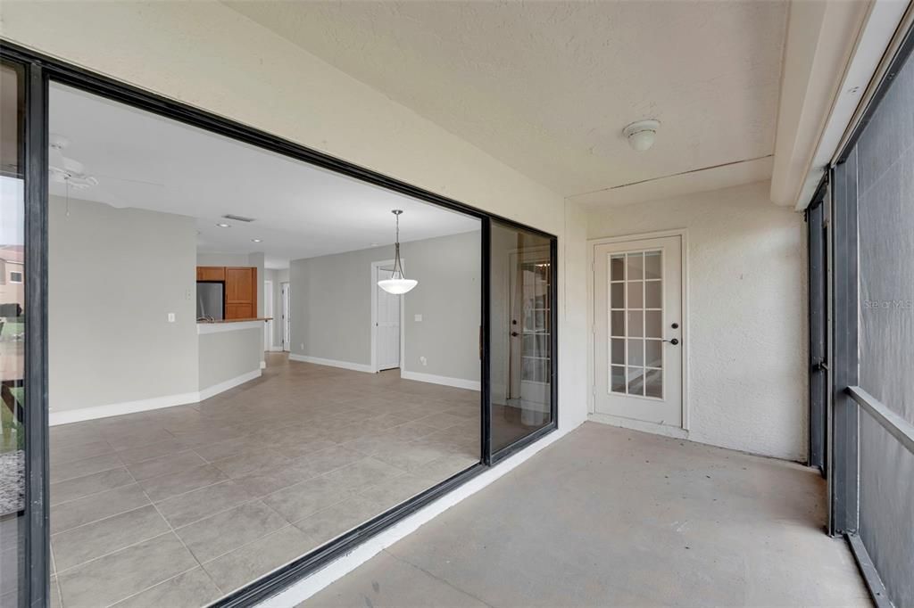 待售: $234,900 (2 贝兹, 2 浴室, 1048 平方英尺)