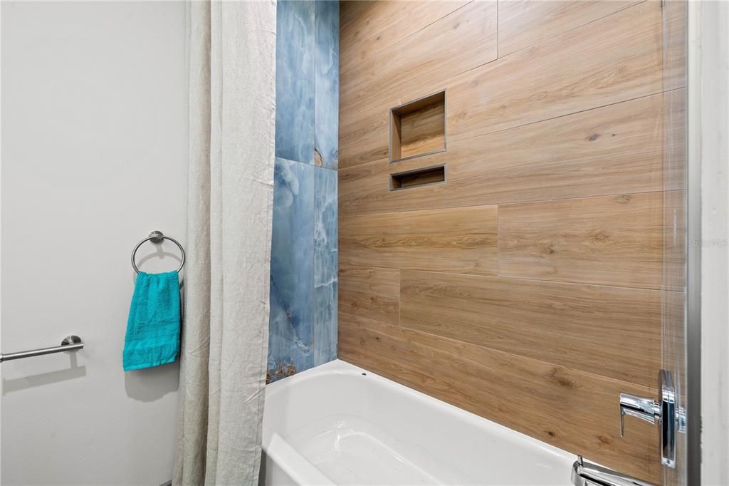 For Sale: $1,295,000 (4 beds, 3 baths, 2791 Square Feet)