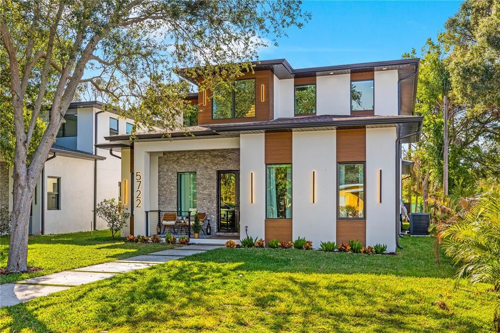 For Sale: $1,295,000 (4 beds, 3 baths, 2791 Square Feet)