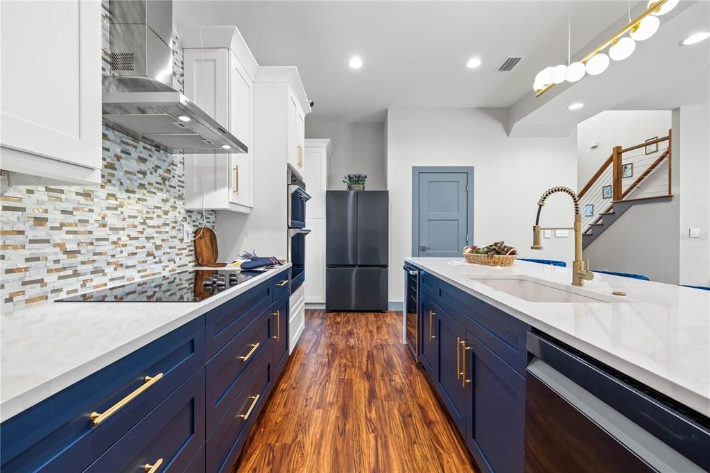 For Sale: $1,295,000 (4 beds, 3 baths, 2791 Square Feet)