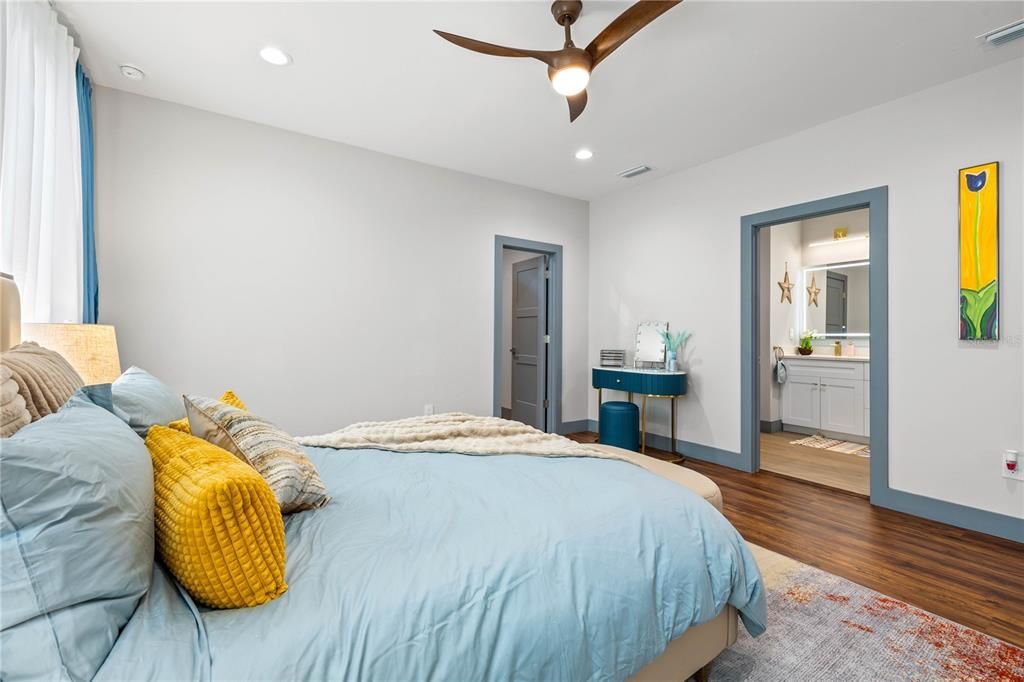 For Sale: $1,295,000 (4 beds, 3 baths, 2791 Square Feet)