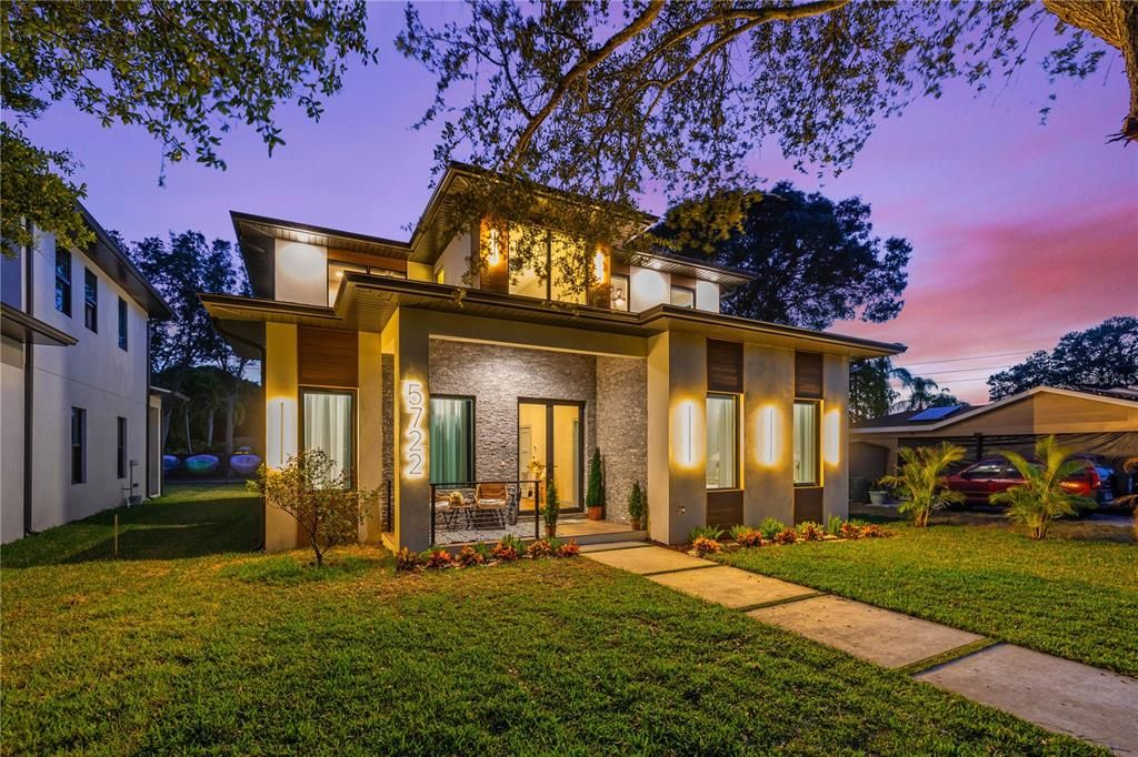 For Sale: $1,295,000 (4 beds, 3 baths, 2791 Square Feet)