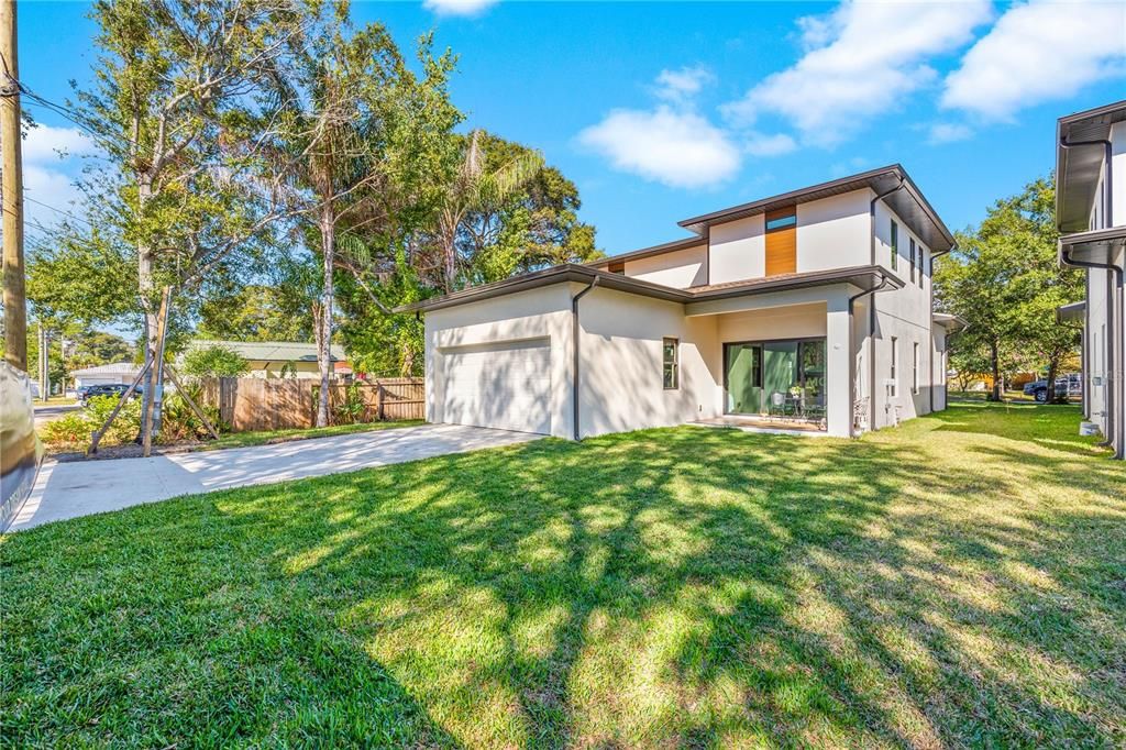 For Sale: $1,295,000 (4 beds, 3 baths, 2791 Square Feet)