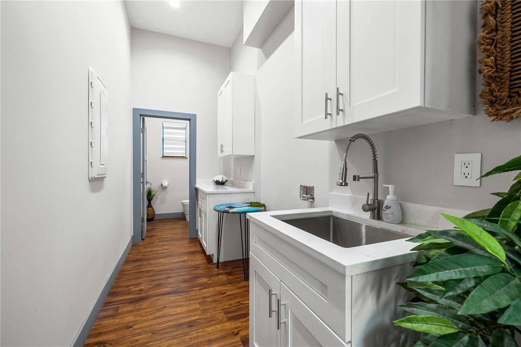 For Sale: $1,295,000 (4 beds, 3 baths, 2791 Square Feet)