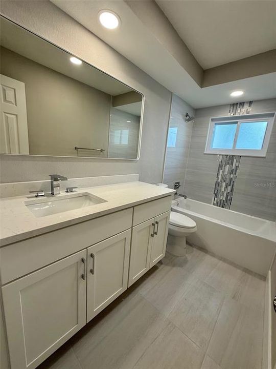 For Sale: $299,900 (3 beds, 2 baths, 1362 Square Feet)