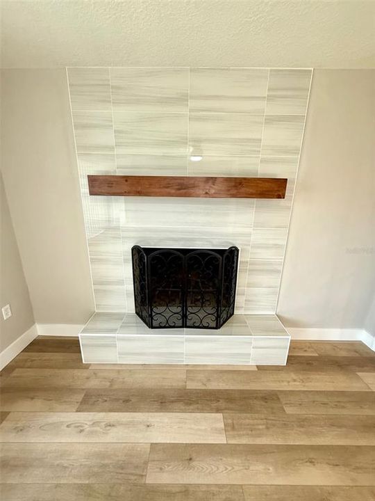 For Sale: $299,900 (3 beds, 2 baths, 1362 Square Feet)